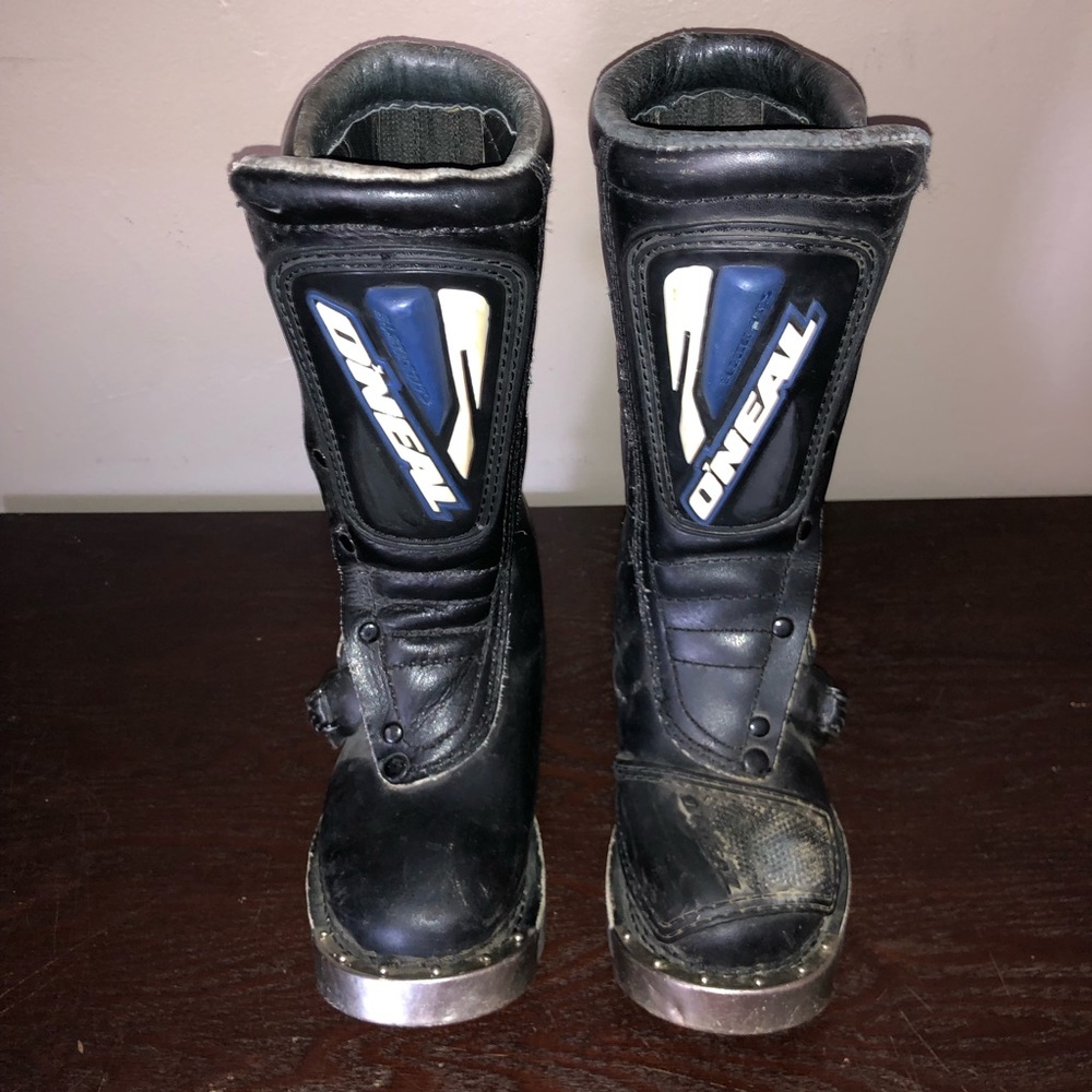 Riding boots